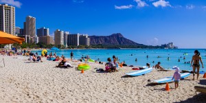 Waimea Bay Beach   Oahu Hawaii 08348